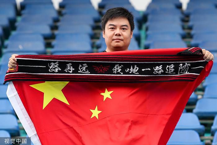 他的合同仅剩下18个月，目前几乎没有迹象表明他即将续约。